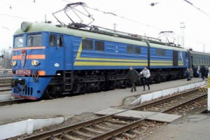 В составе поезда «Днепропетровск – Одесса» появится вагон-автомобилевоз